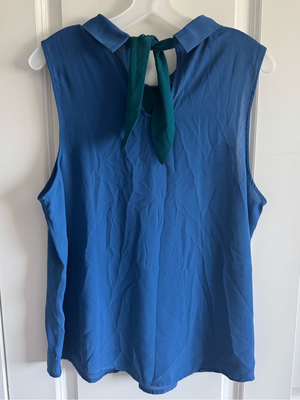 ModCloth Blue and Teal Colorblock Sleeveless Blouse - Picture 3 of 6